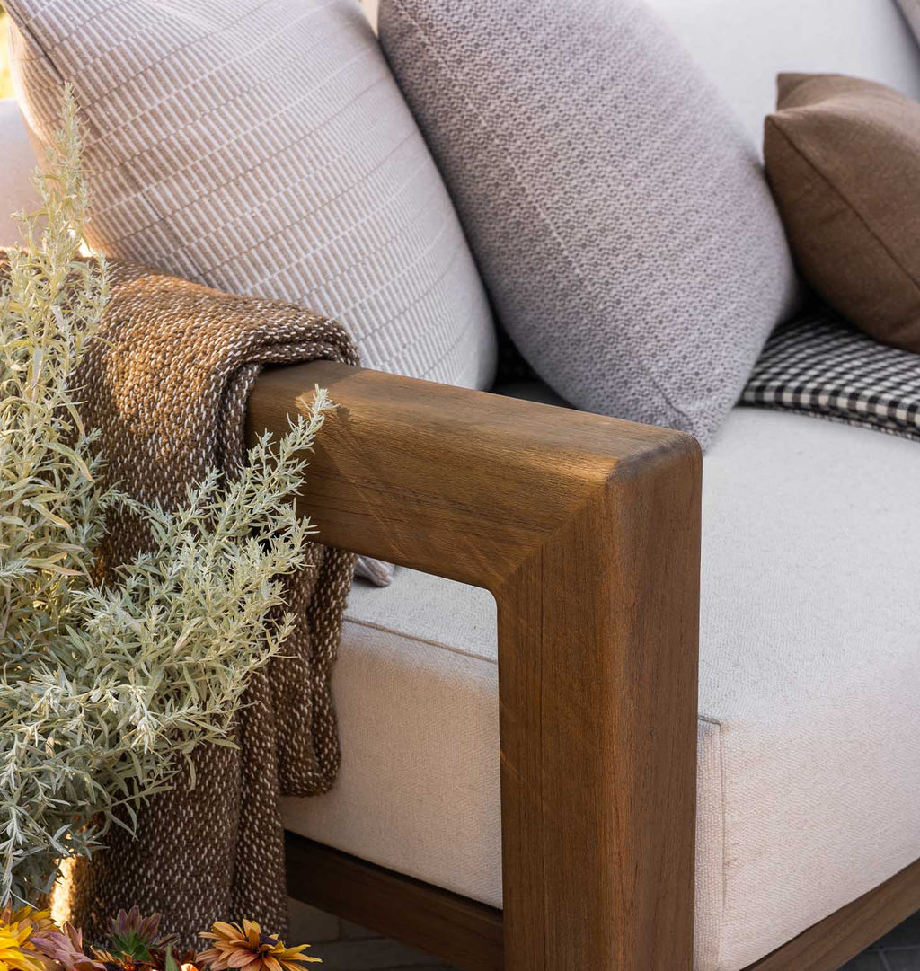 Lumi Outdoor Sofa 94"