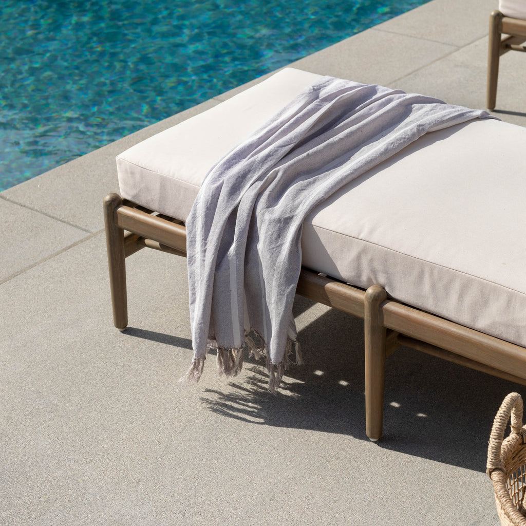 Roselyn Outdoor Chaise