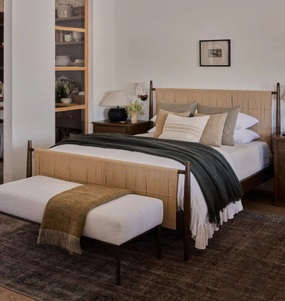 Richard Natural Rush Bed