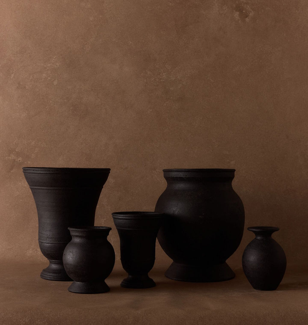 Bergen Vase in Raw Onyx
