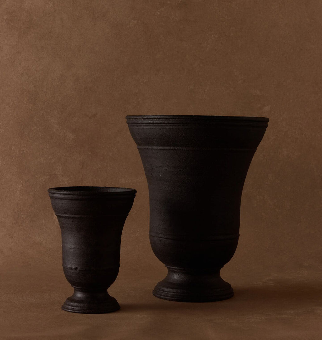 Bergen Vase in Raw Onyx