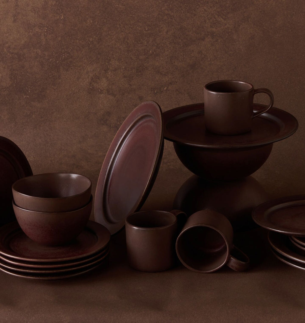 Santos Oxblood Dinner Plate