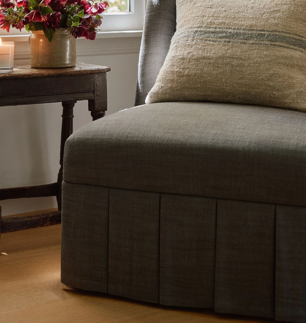 Rhea Chair