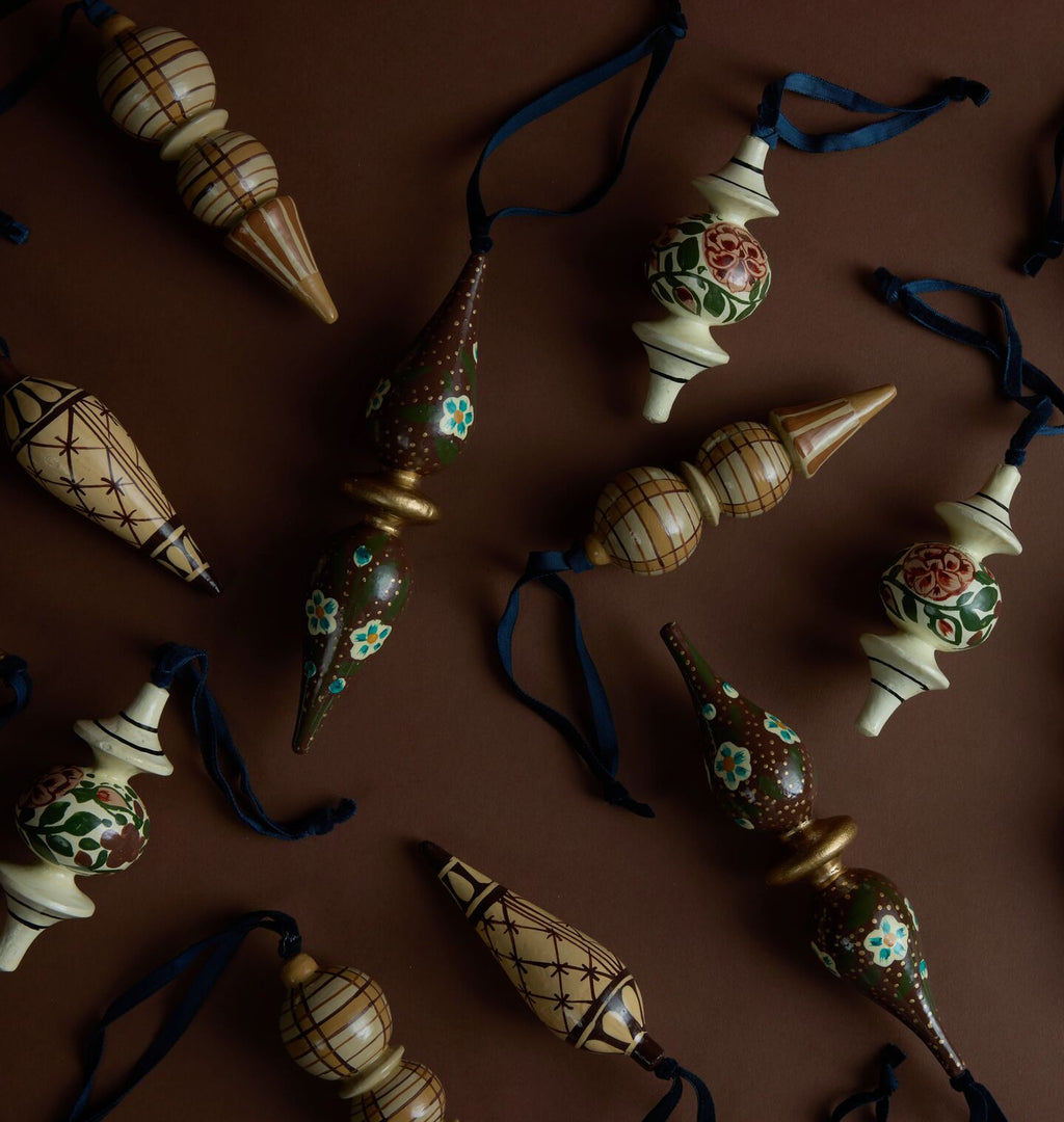 Rosell Russet Wood Ornament