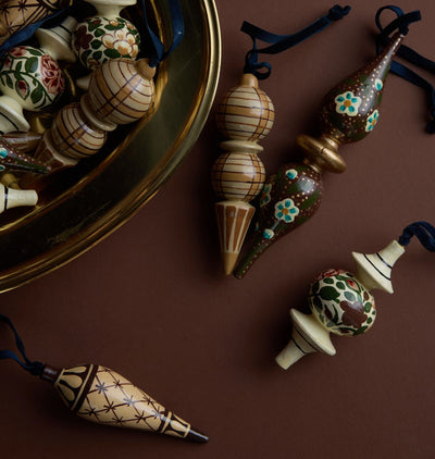 Rosell Wood Ornament Set S/4