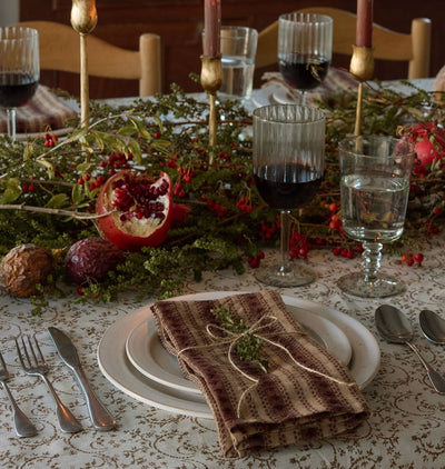 Amberley Napkin S/2 in Garnet