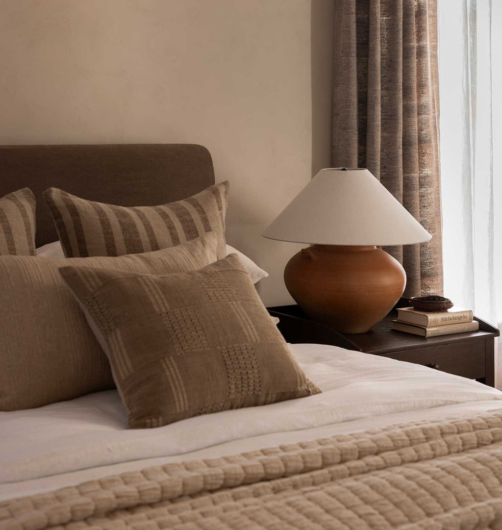 Civita Table Lamp