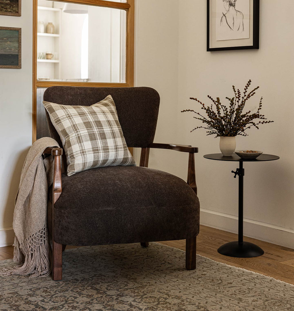 Birte Armchair