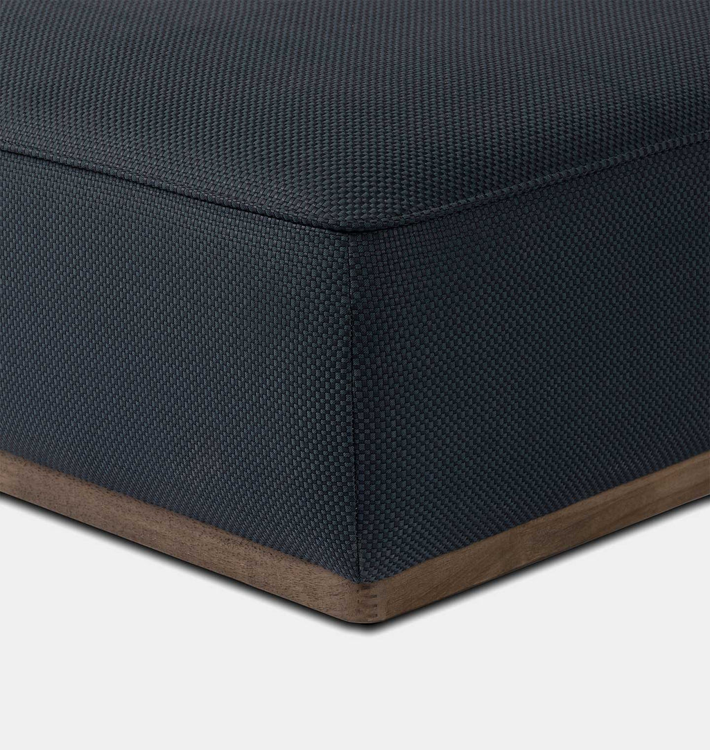Arroyo Cocktail Ottoman Black