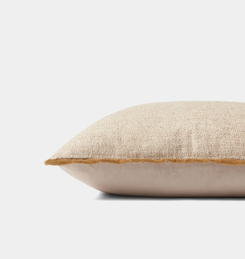 Aveline Pillow 22'' x 22'' Ivory / Gold