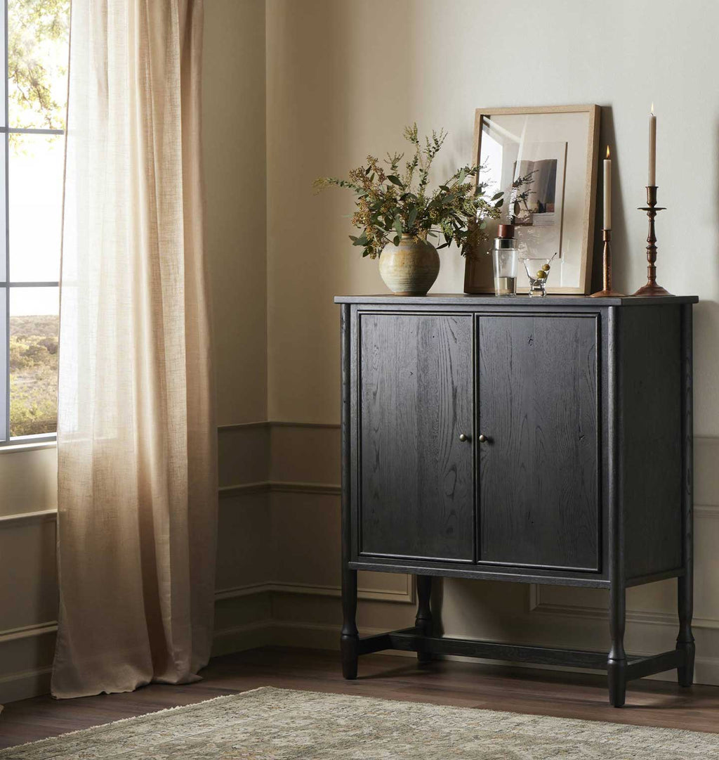 Bari Bar Cabinet Smoked Black