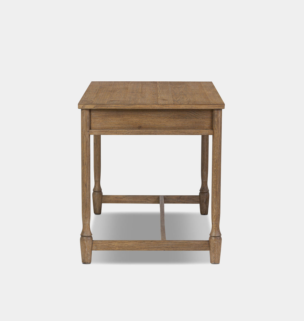Bari Desk