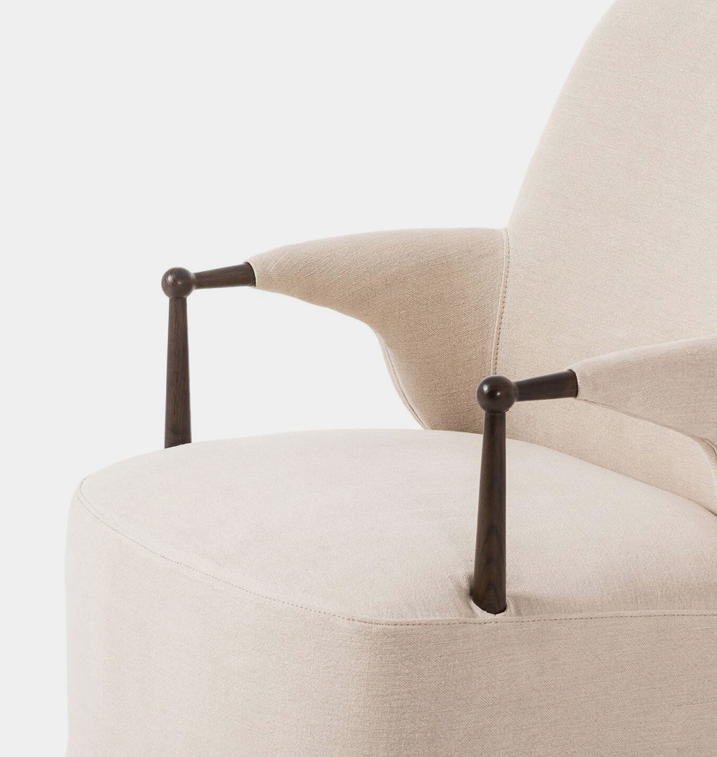 Brently Lounge Chair Broadway Dune