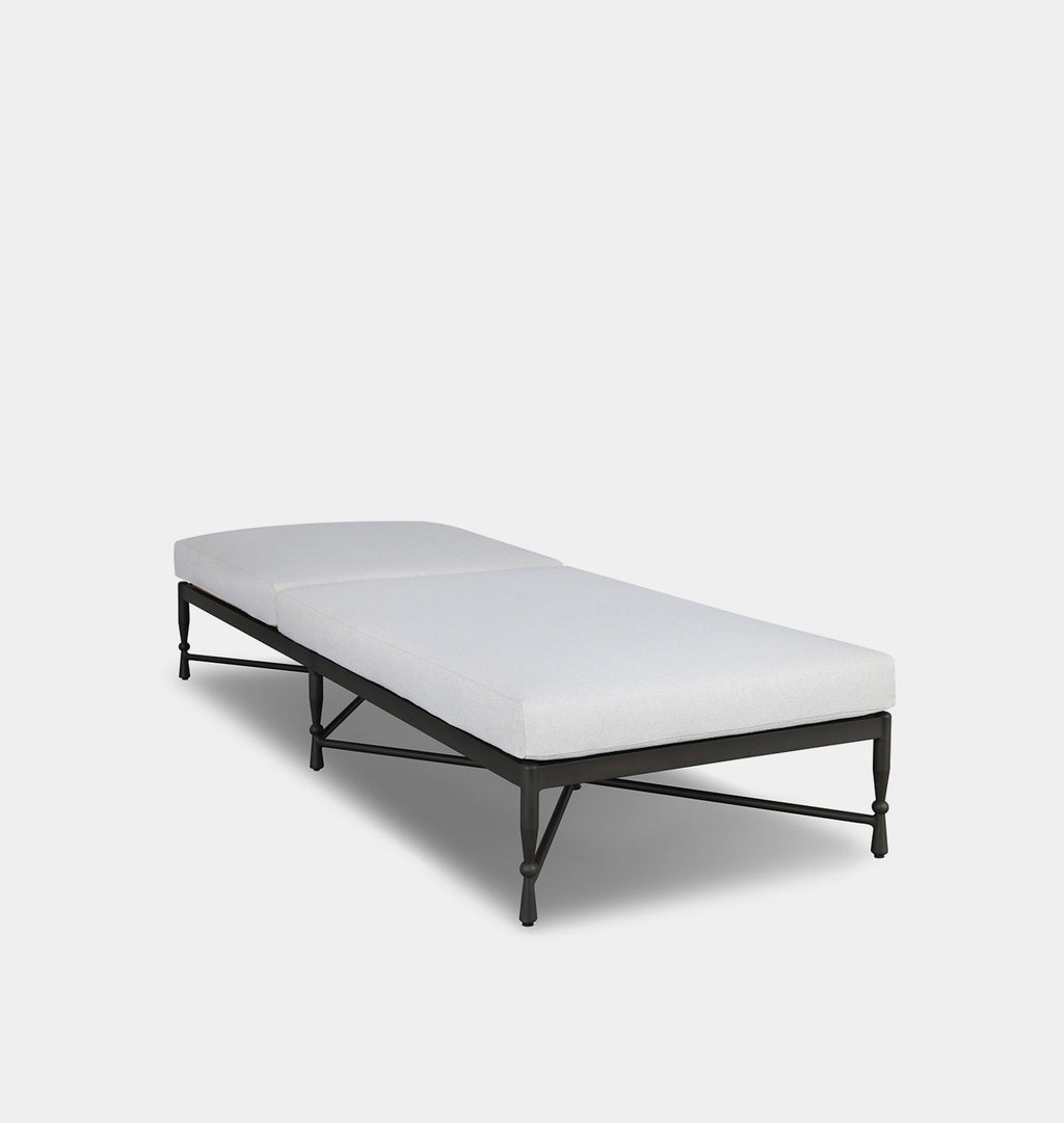 Breton Outdoor Chaise Alessi Linen