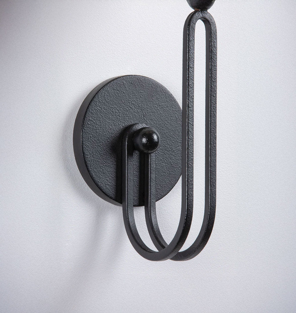 Courtney Sconce
