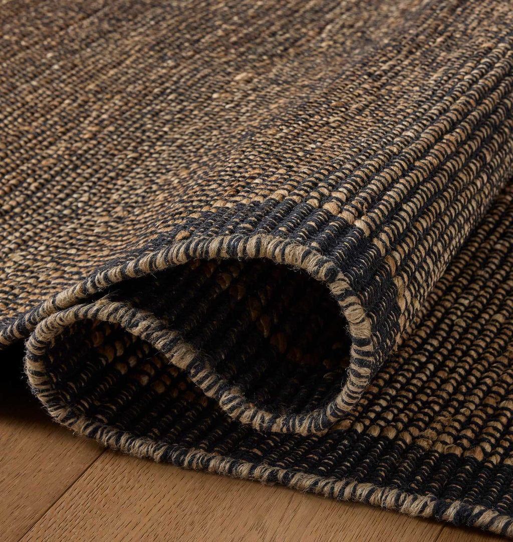Gertrude GRT-01 Natural / Black Rug
