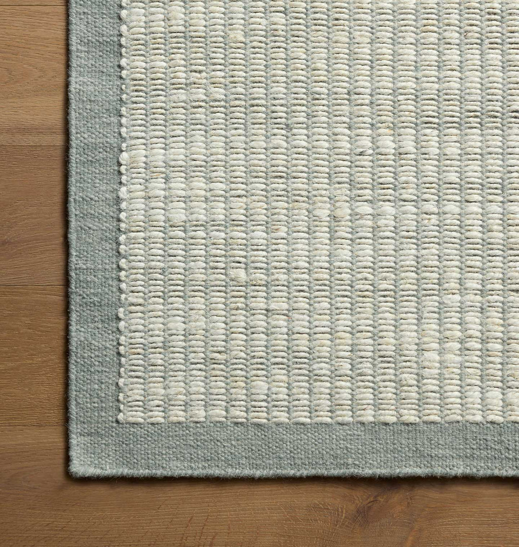 Lilah LIH-01 Ivory / Sky Area Rug