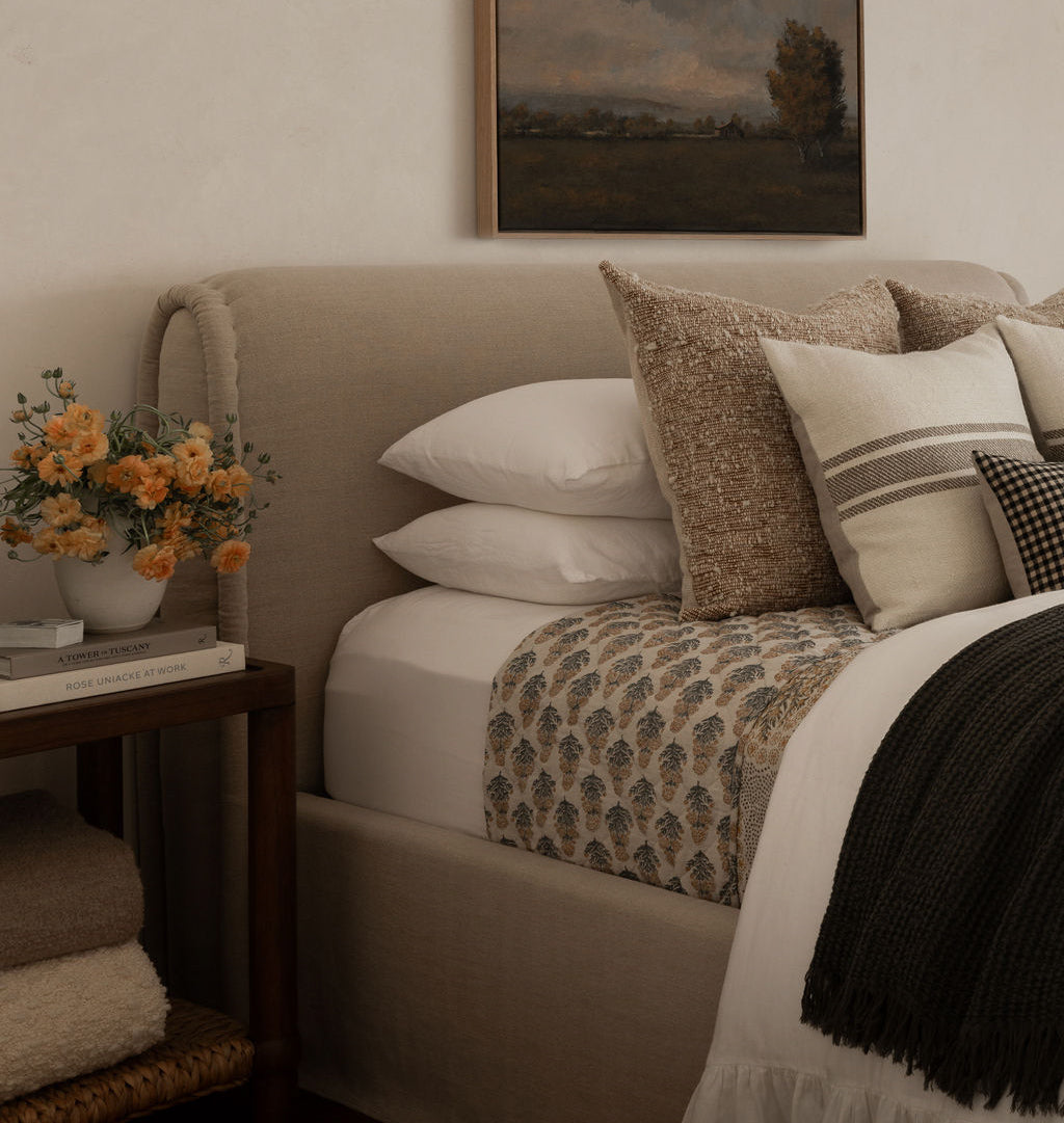Wyndham Bed