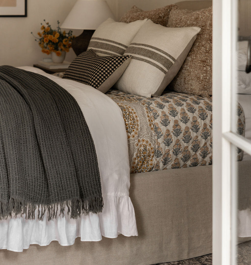Wyndham Bed