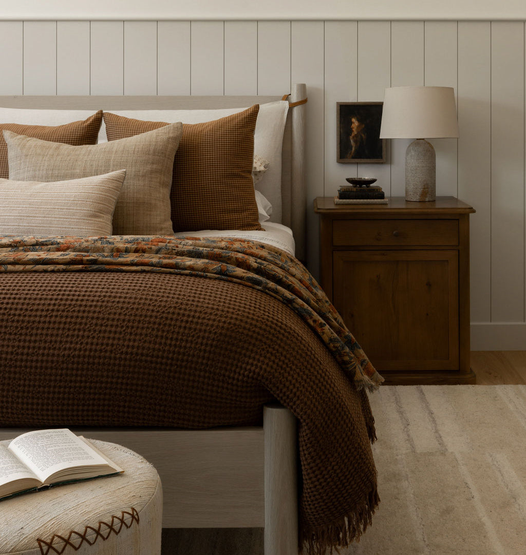 Poppy Nightstand