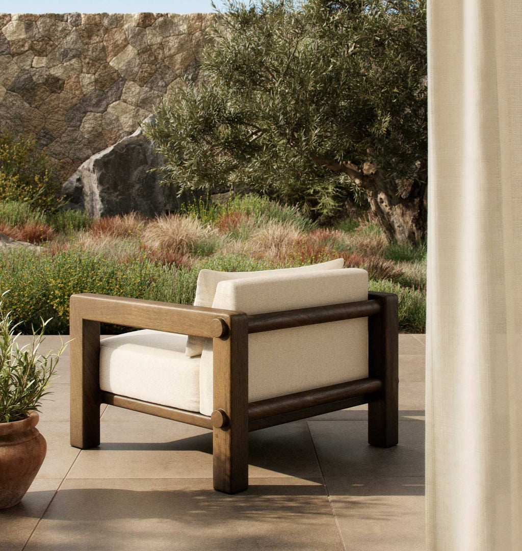 Lumi Outdoor Lounge Chair
