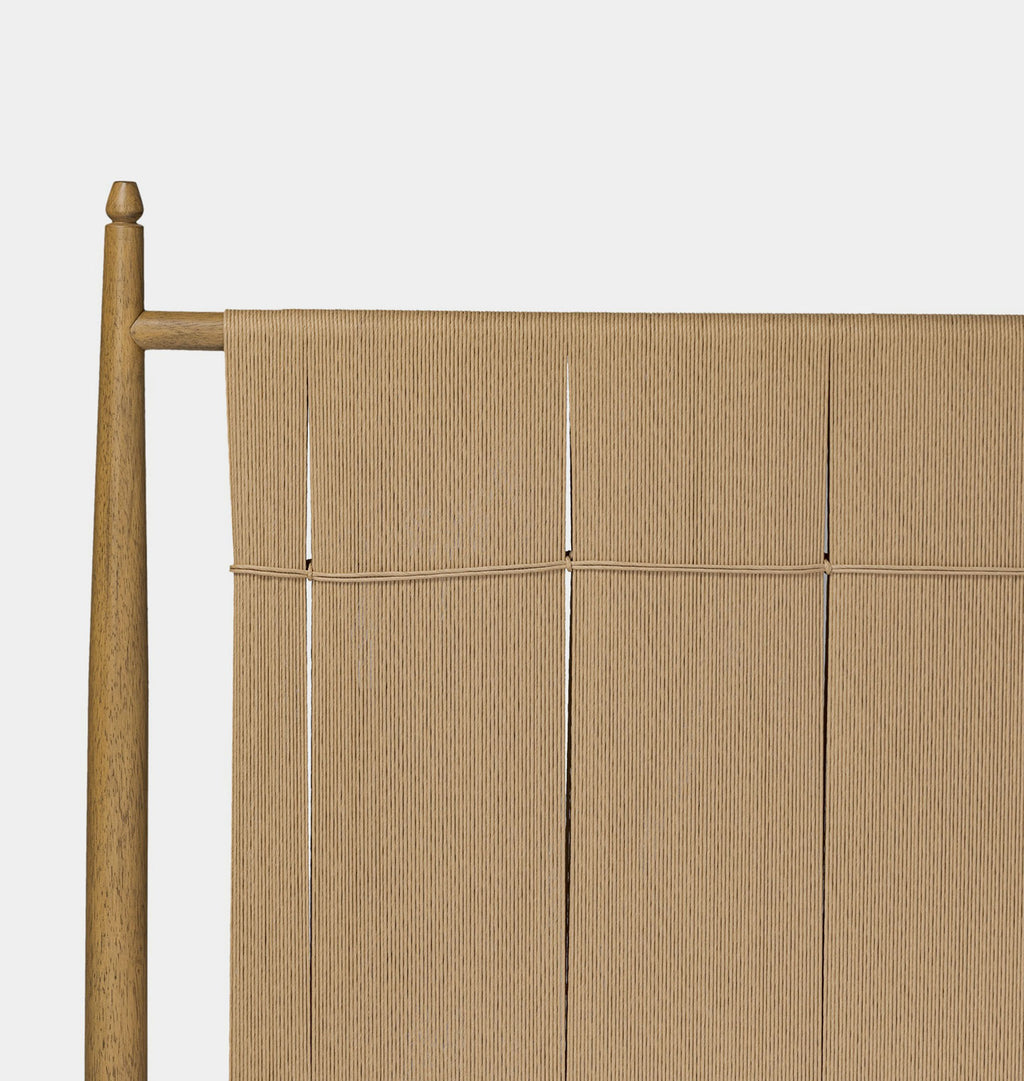 Richard Natural Rush Bed Queen Burnished