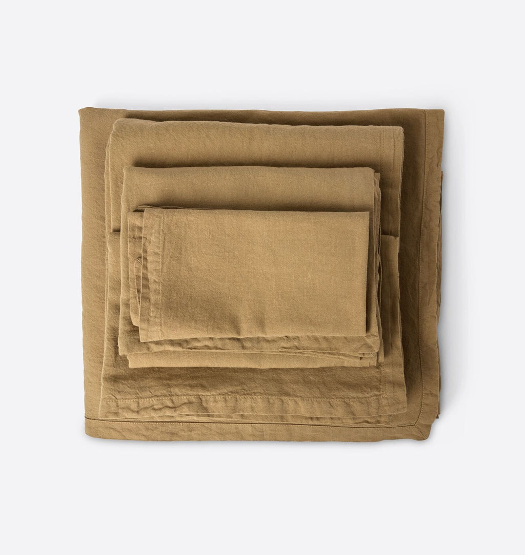 Celia Tablecloth Oro