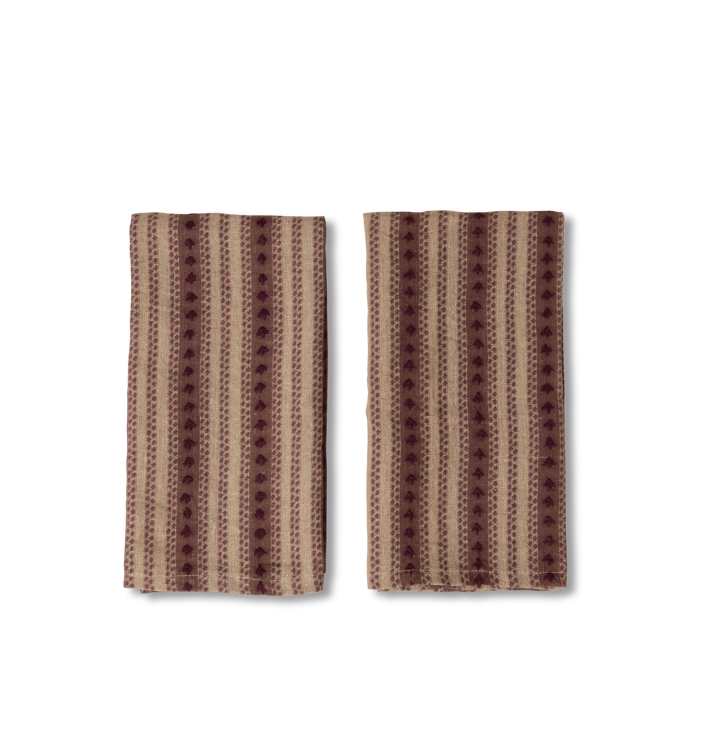 Amberley Napkin S/2 in Garnet