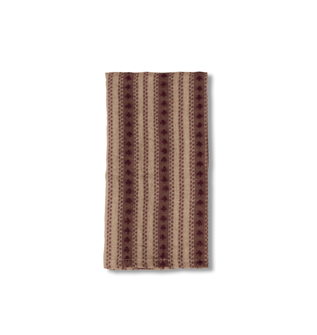 Amberley Napkin S/2 in Garnet