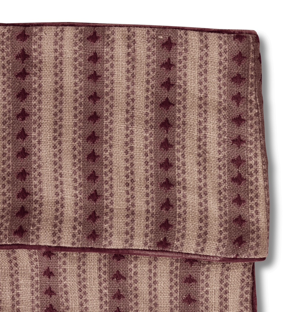 Amberley Stocking in Garnet