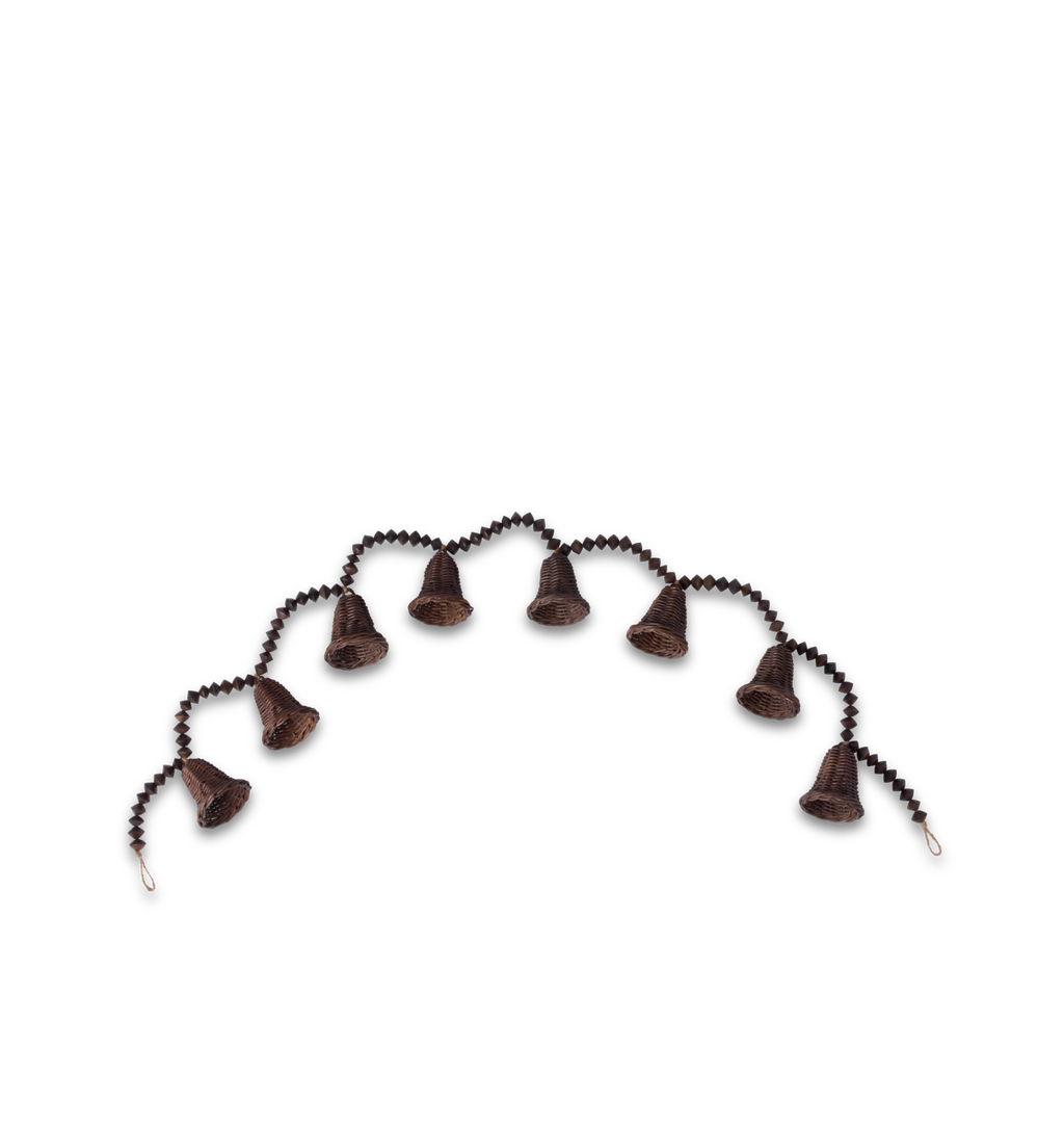 Linden Wicker Bell Garland