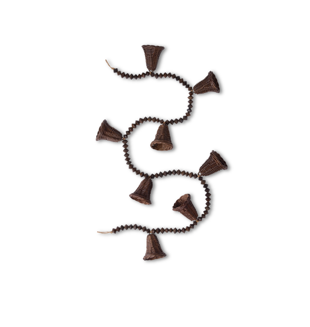 Linden Wicker Bell Garland