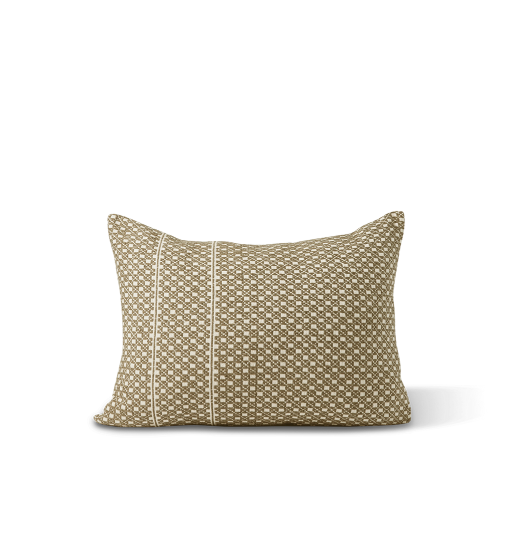 Aaila Pillow