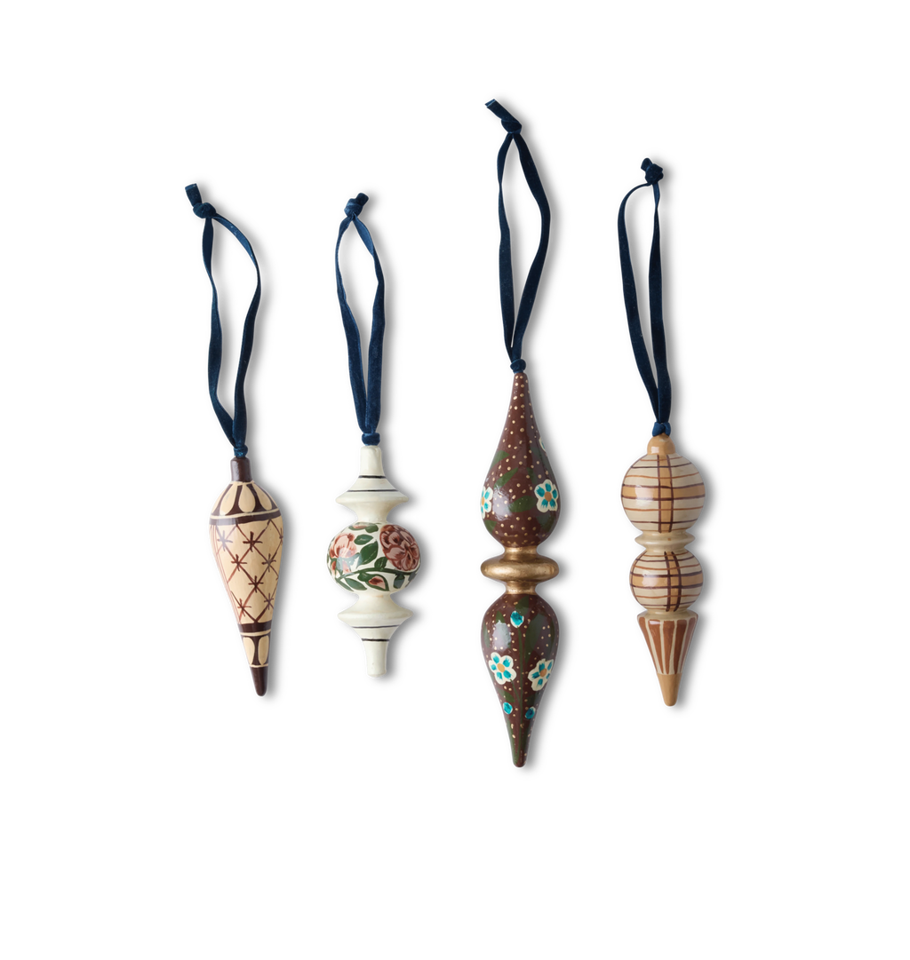 Rosell Wood Ornament Set S/4