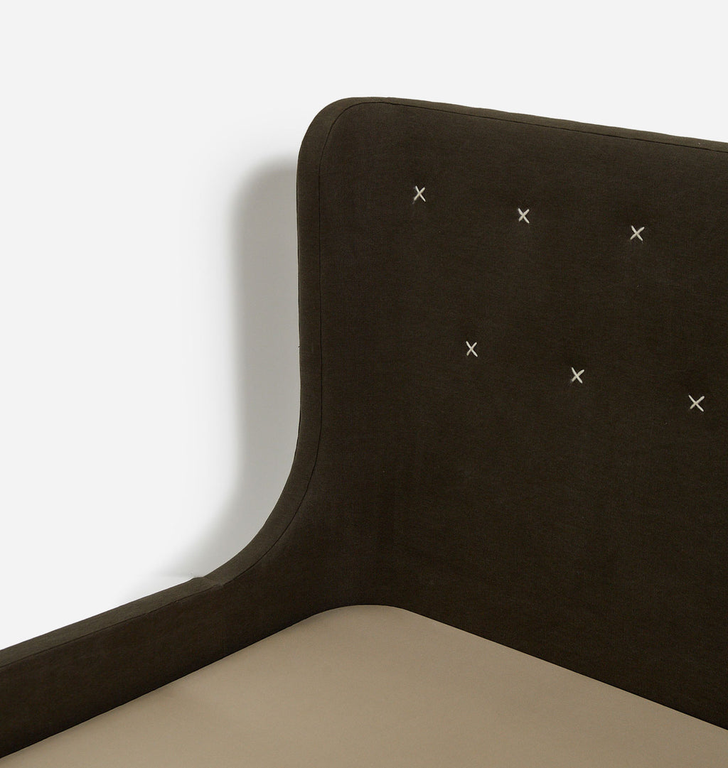 Serina Bed Noir