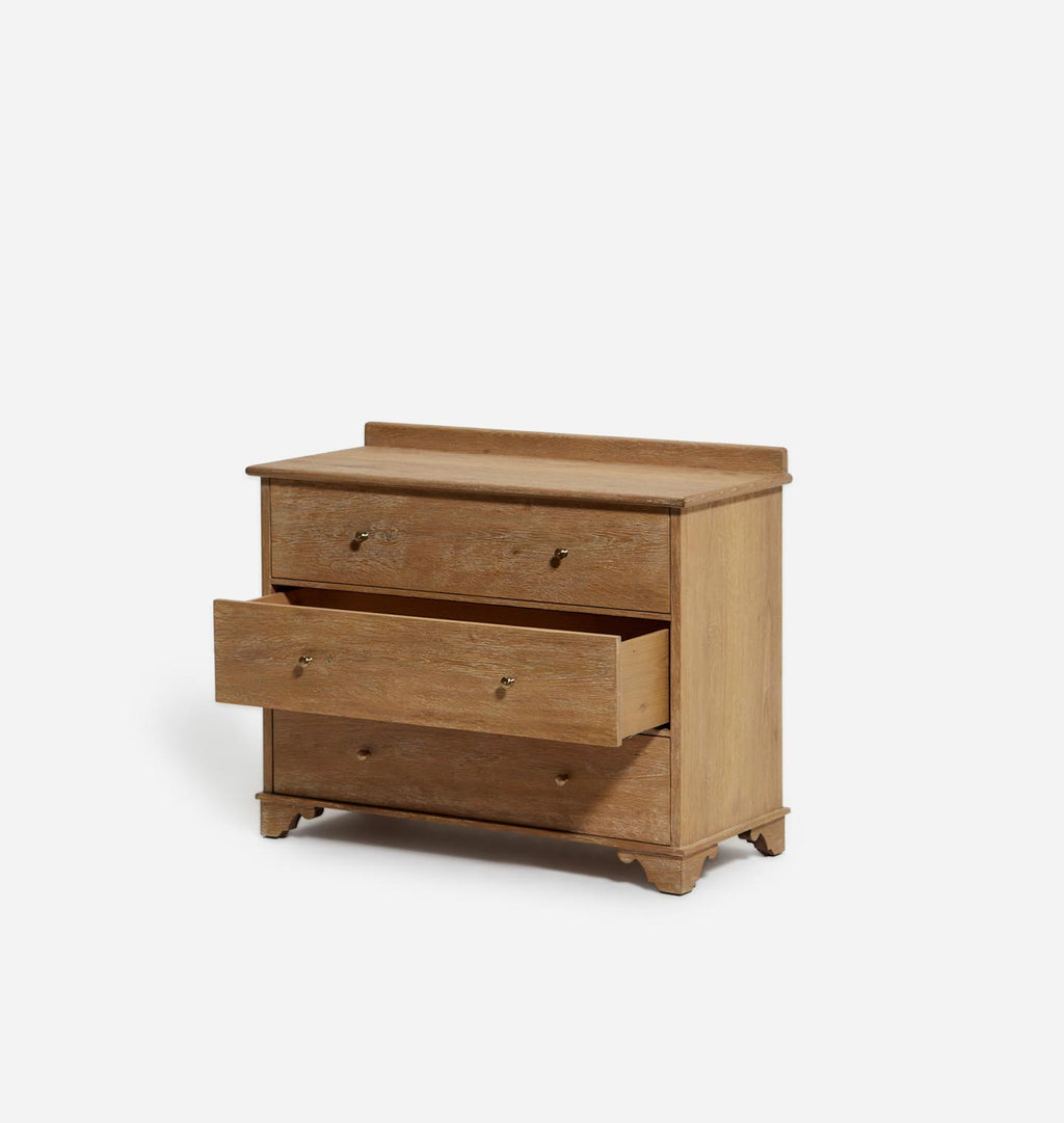 Meli Dresser