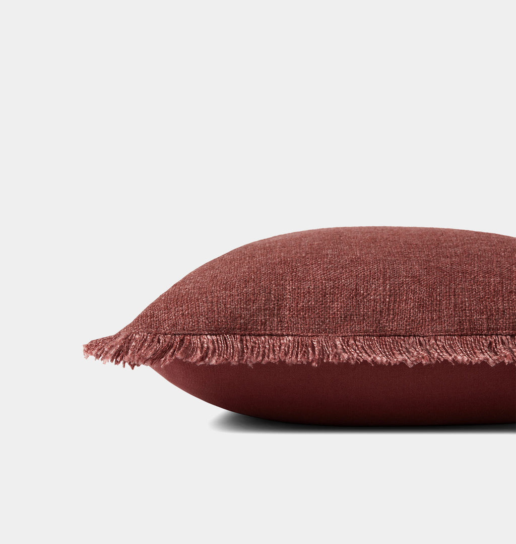 Sable Pillow 18'' x 18'' Wine