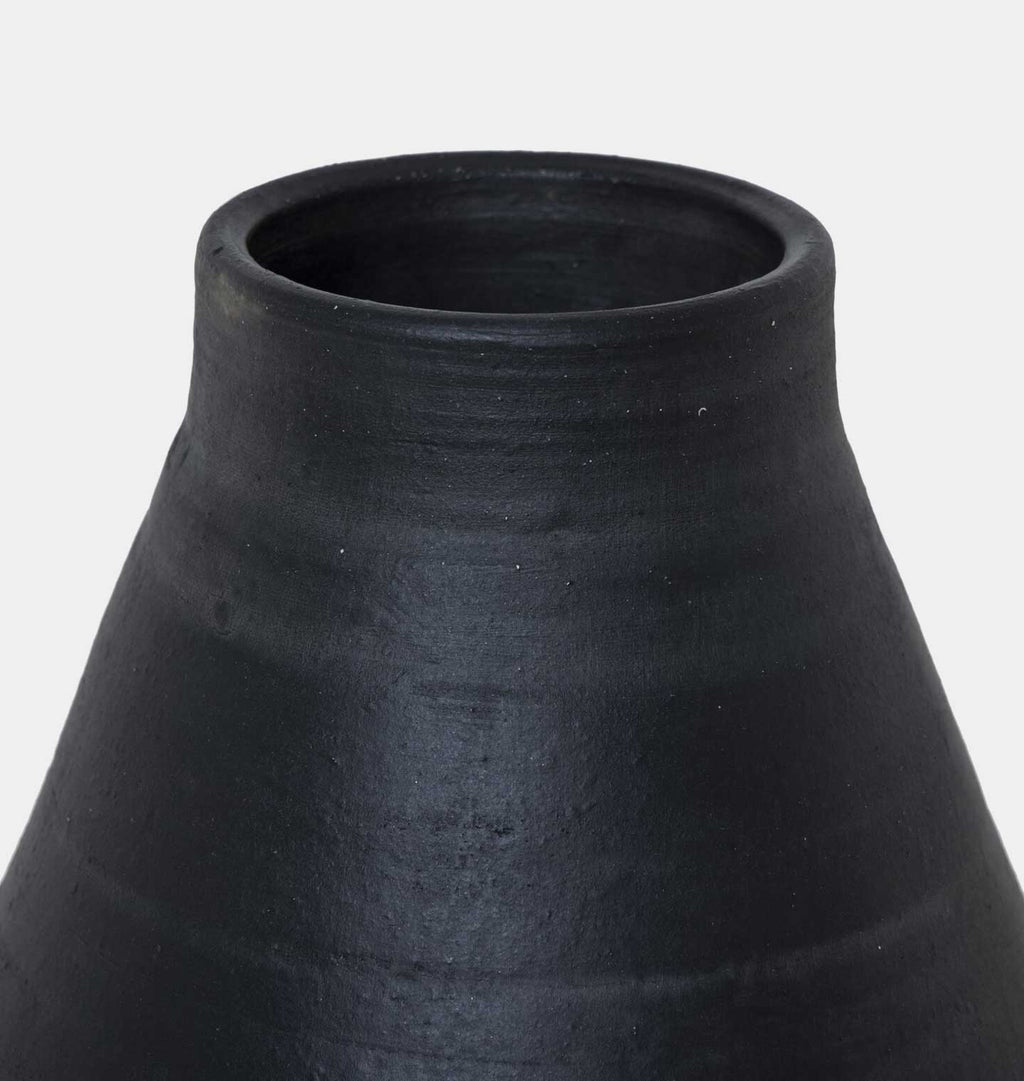 Sesto Vessel Aged Black Terracotta