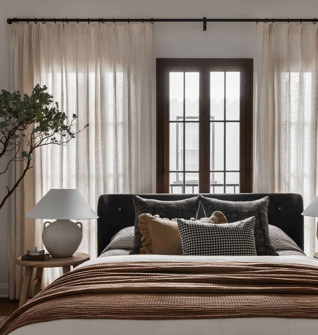 Azela Table Lamp