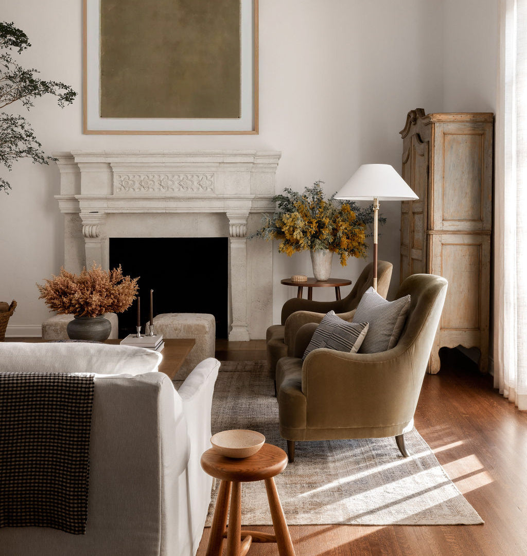 Rui Armchair