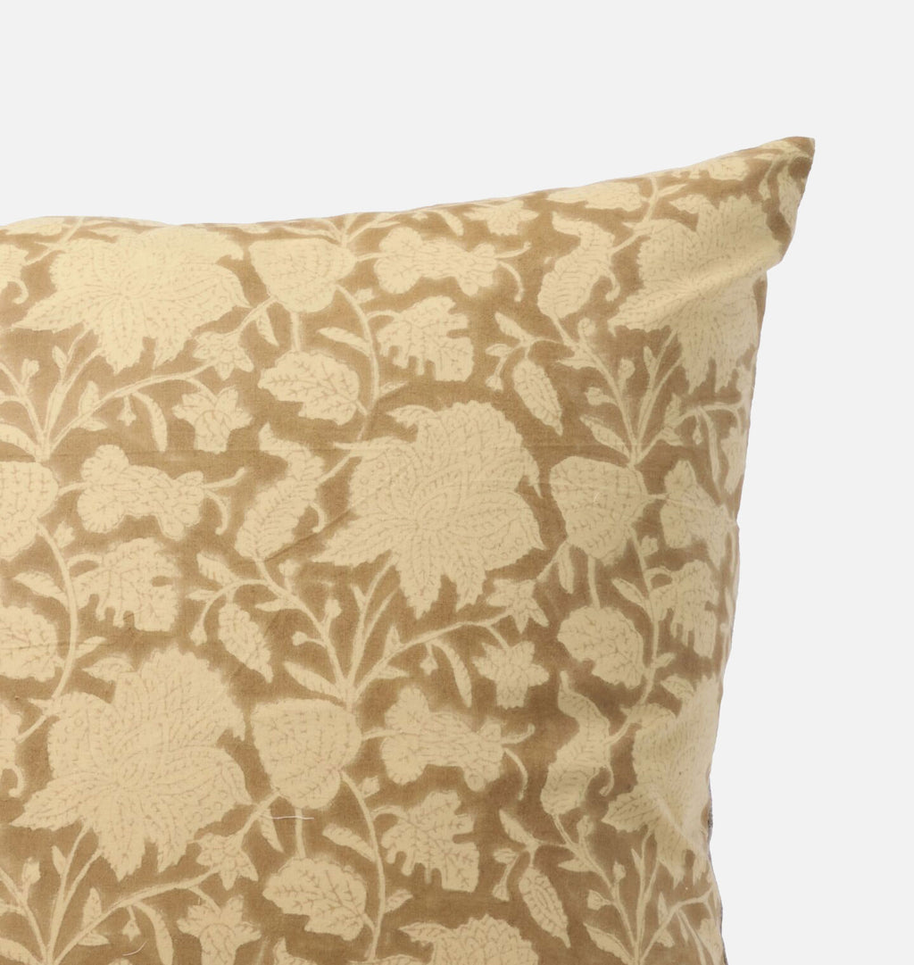 Vintage Gold Floral Pillow Corner