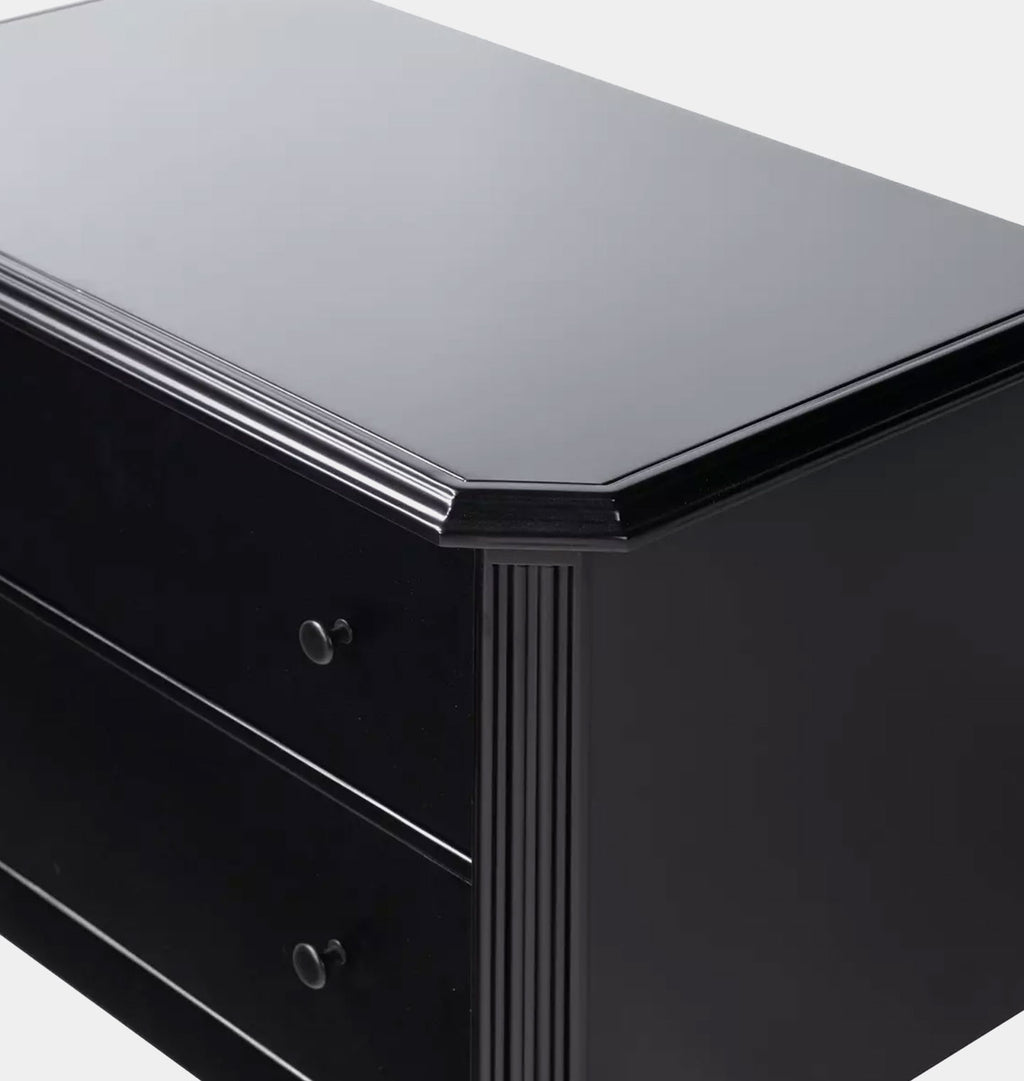 Vaughn Nightstand