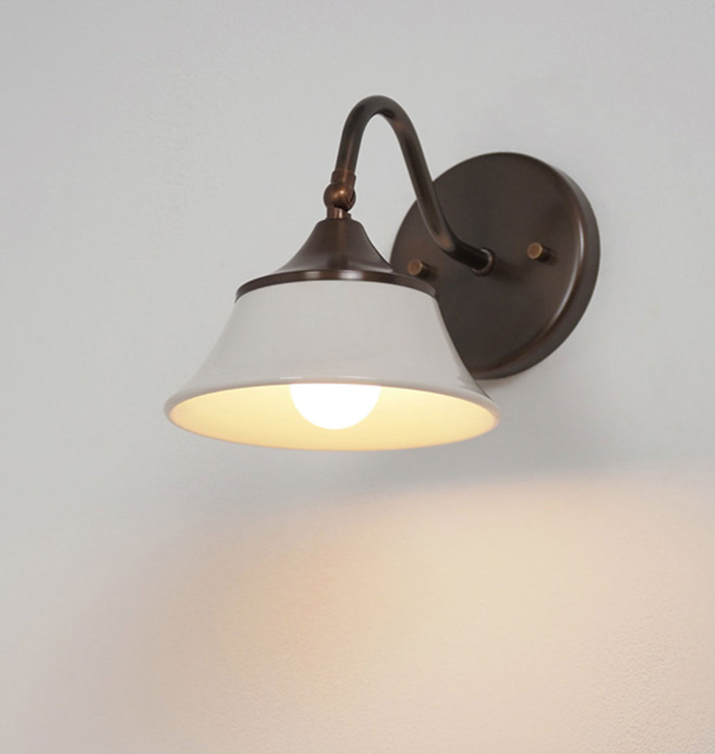 Verona Sconce
