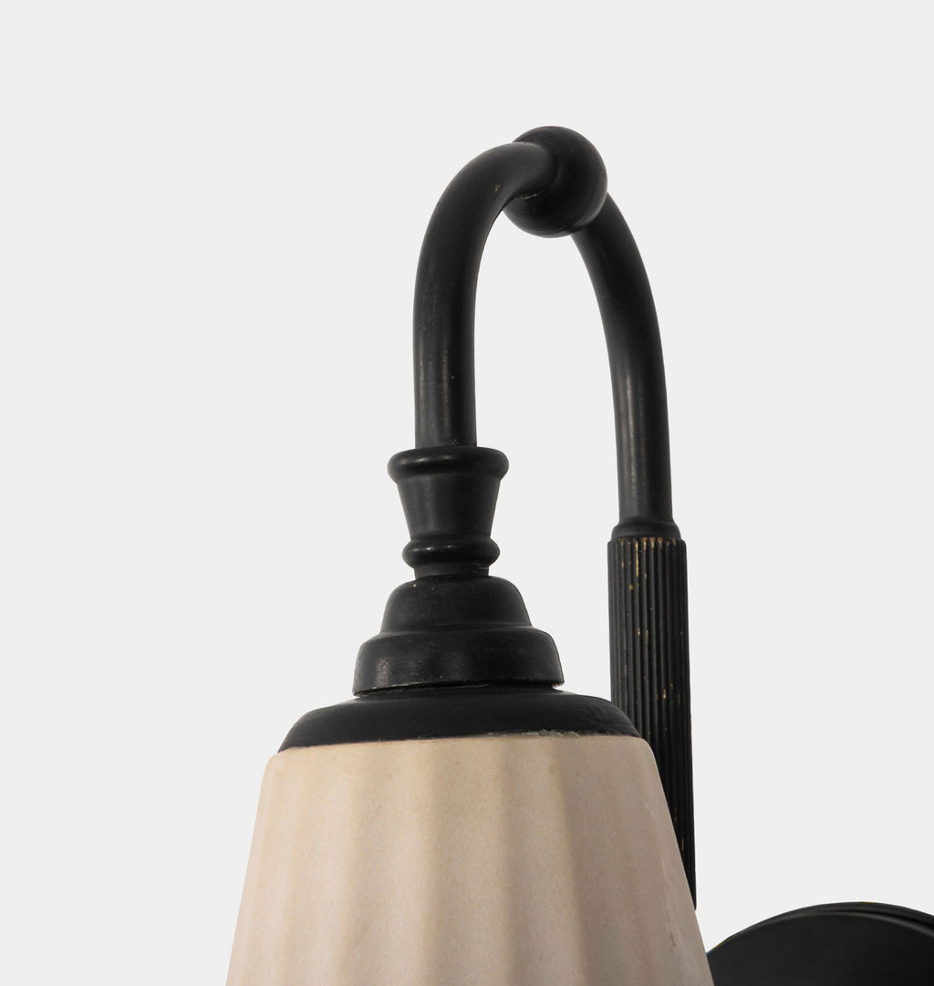 Wilma Sconce Black
