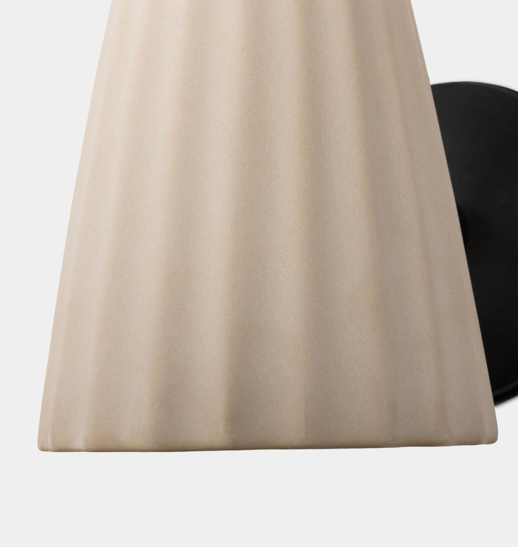 Wilma Sconce Black