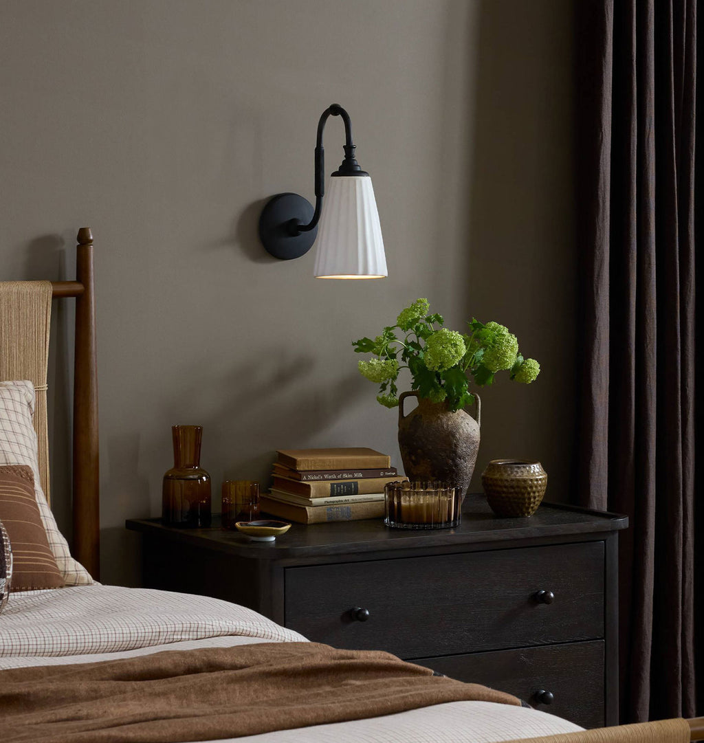 Wilma Sconce Black