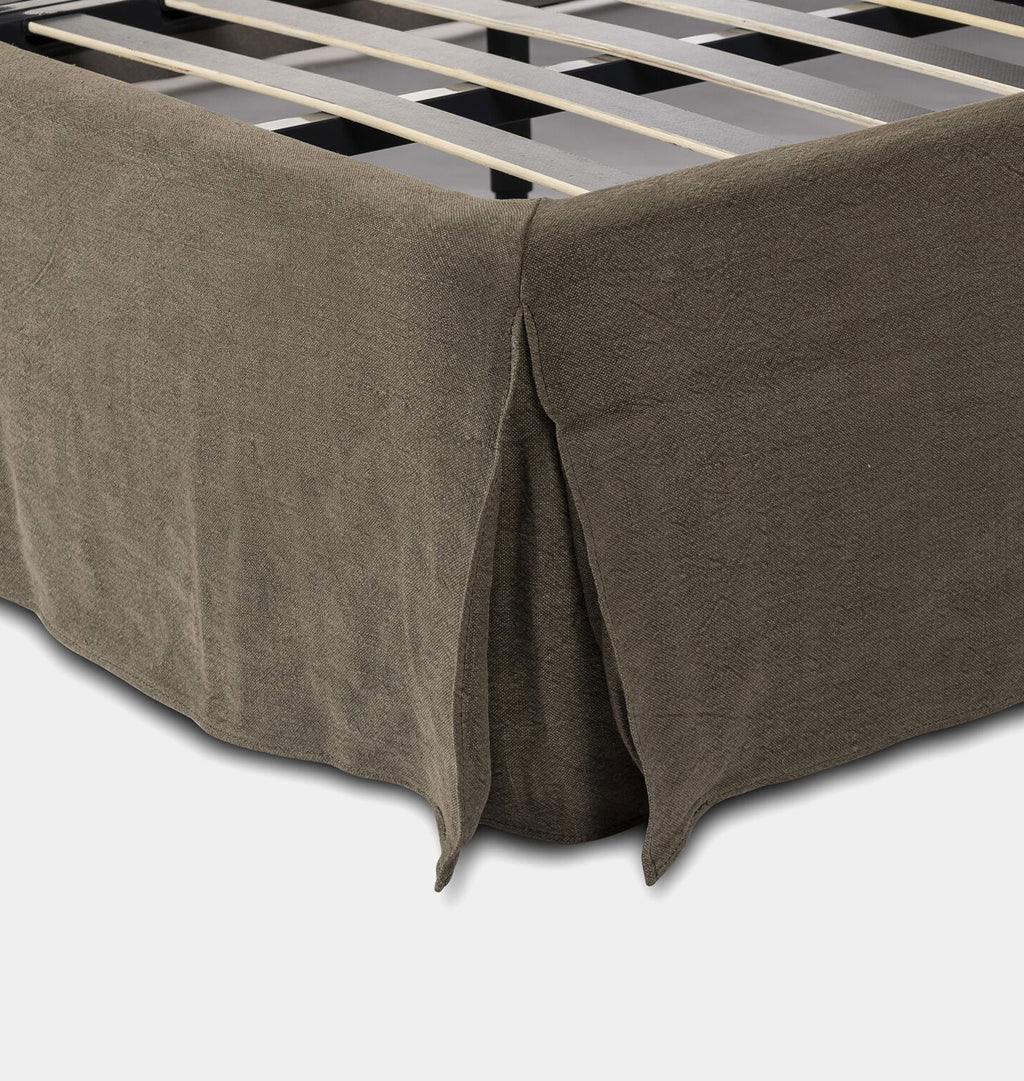 Wyndham Bed Broadway Olive