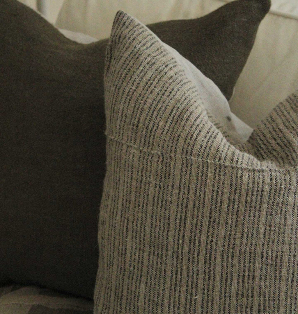 Wynn Pillow 20" x 20"