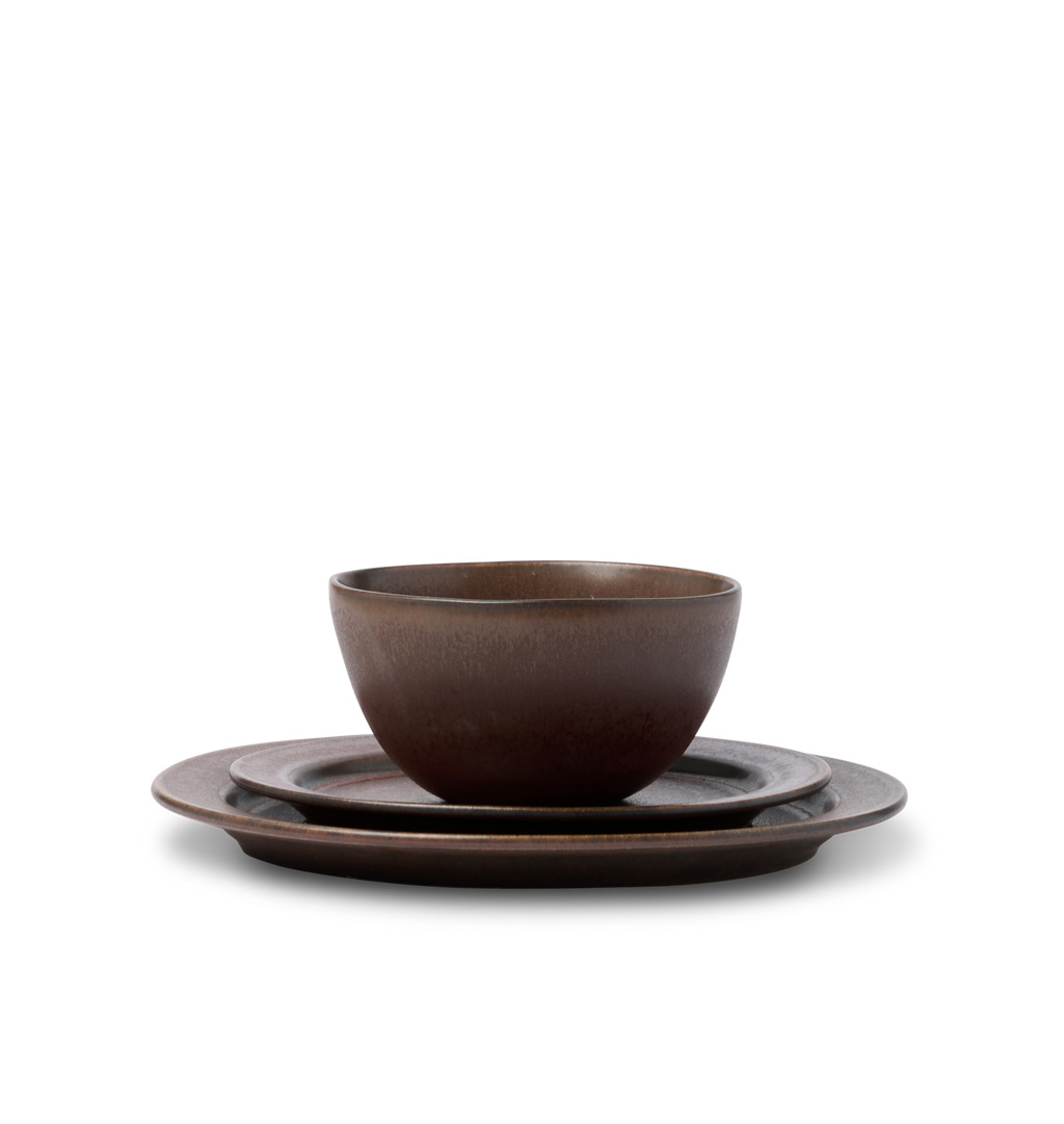 Santos Oxblood Dinner Plate