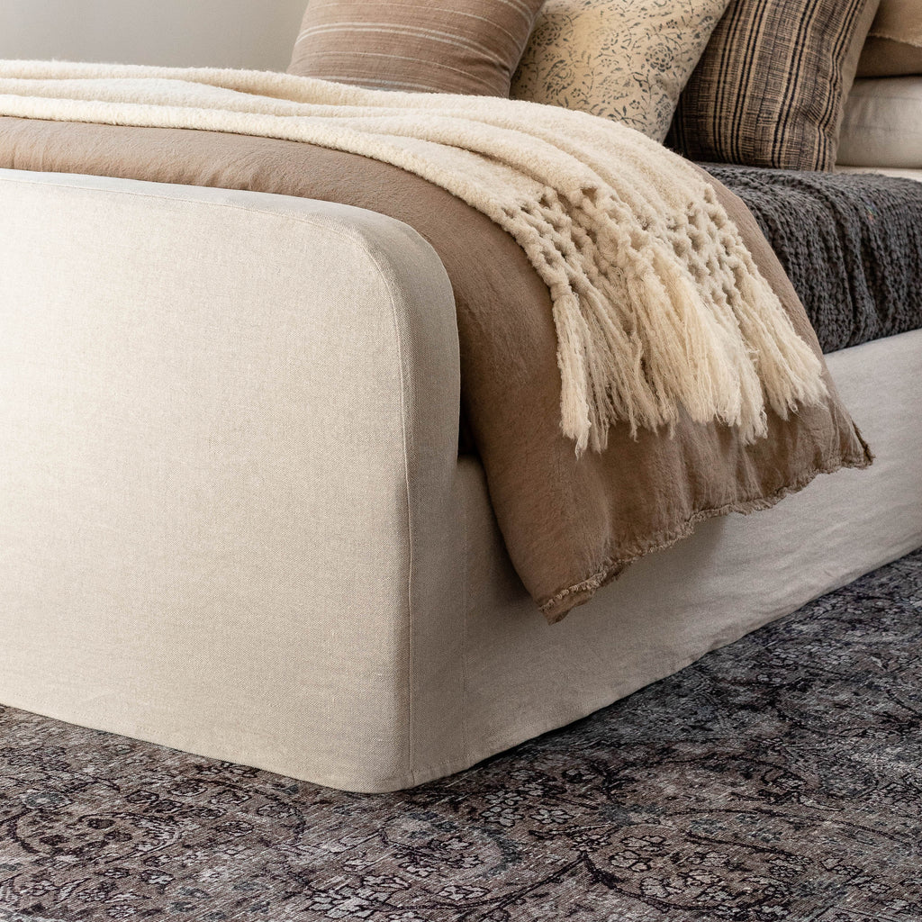 Shelby Bed with Footboard